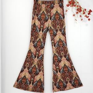 NEW Boho Chic Print Flare Leg Pants in Rust sz S
